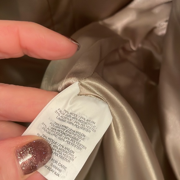 J CREW “CHATEAU” wool blend coat w faux fur trimmed hood - Picture 9 of 10